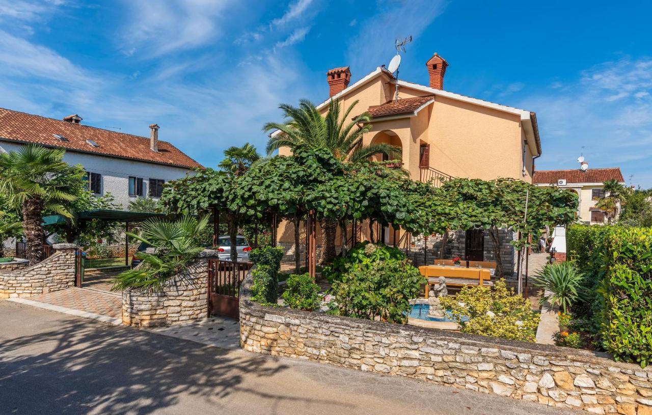 Apartments Feniks Poreč Dış mekan fotoğraf